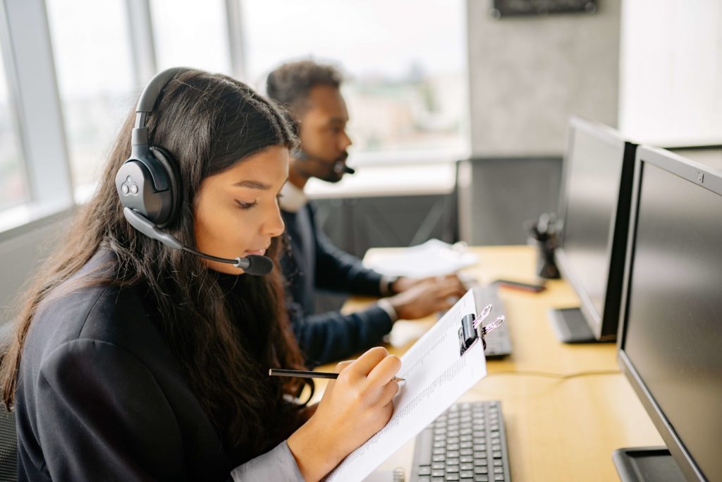 Five ideas to train your customer support team